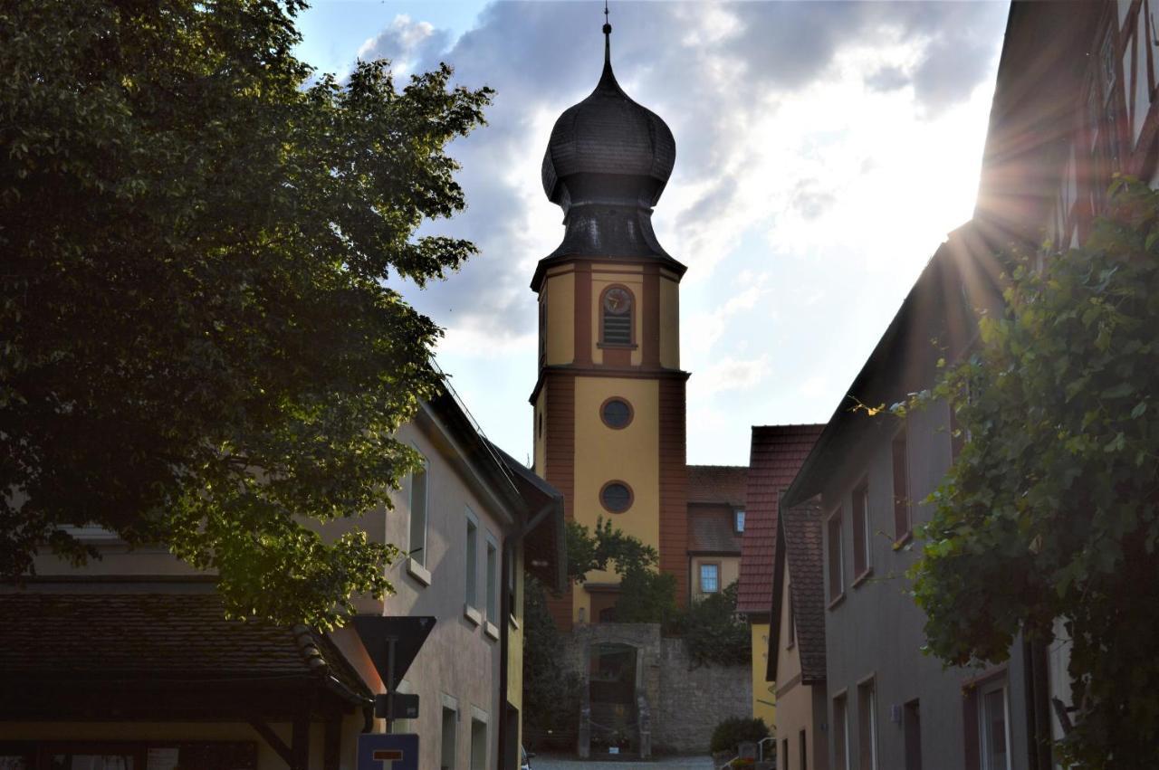 Aparthotel Alte Schmiede Dettelbach Exterior foto